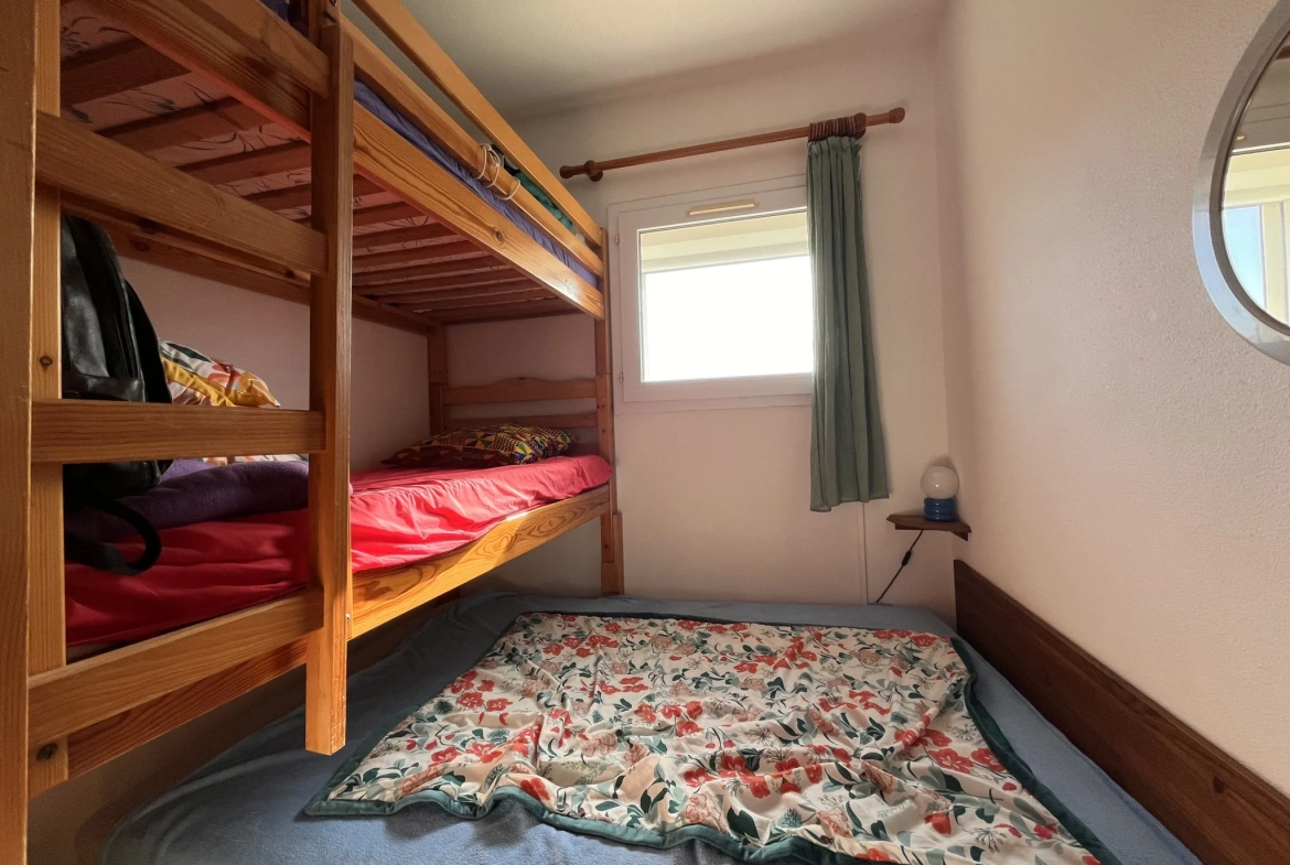 Maison à Frontignan plage avec 2 chambres, terrasse et stationnement privé 