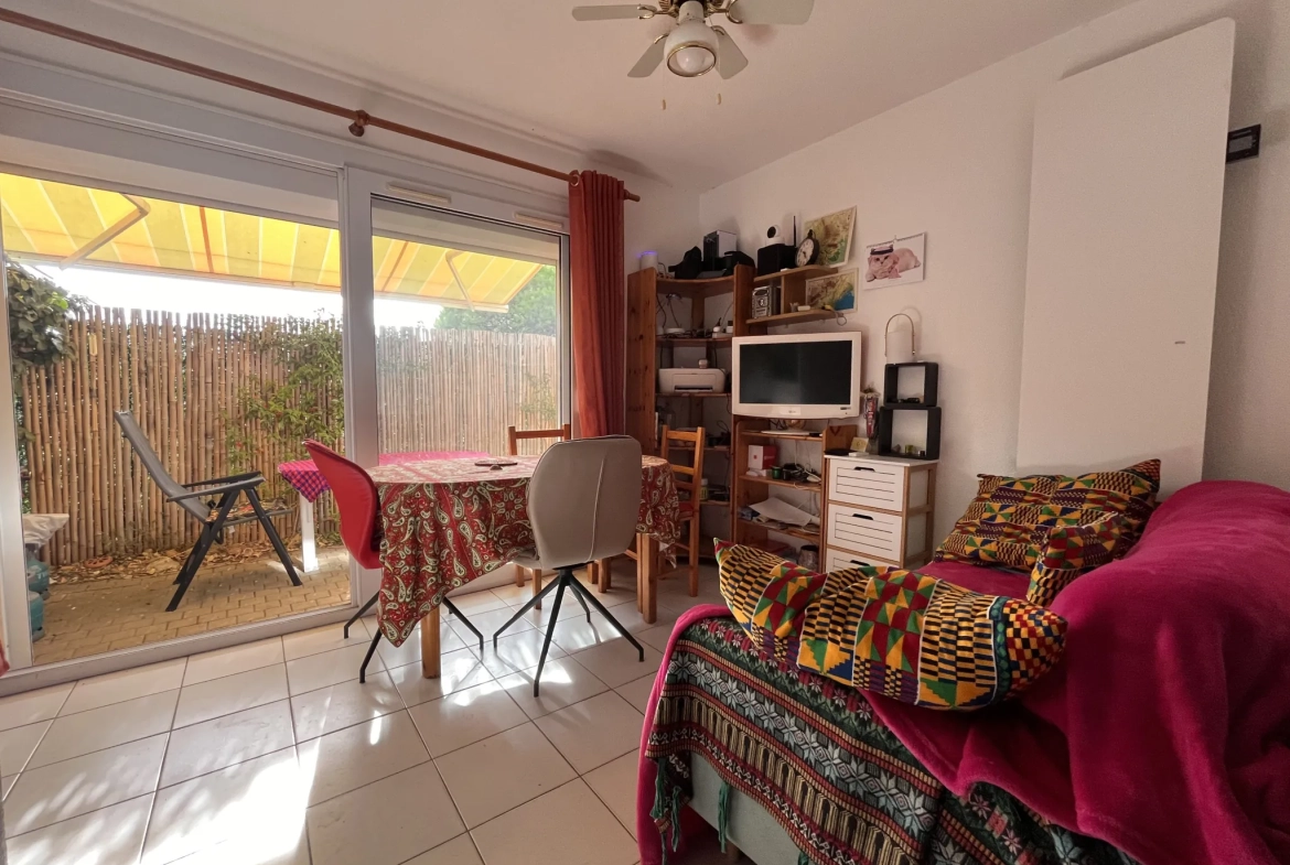 Maison à Frontignan plage avec 2 chambres, terrasse et stationnement privé 