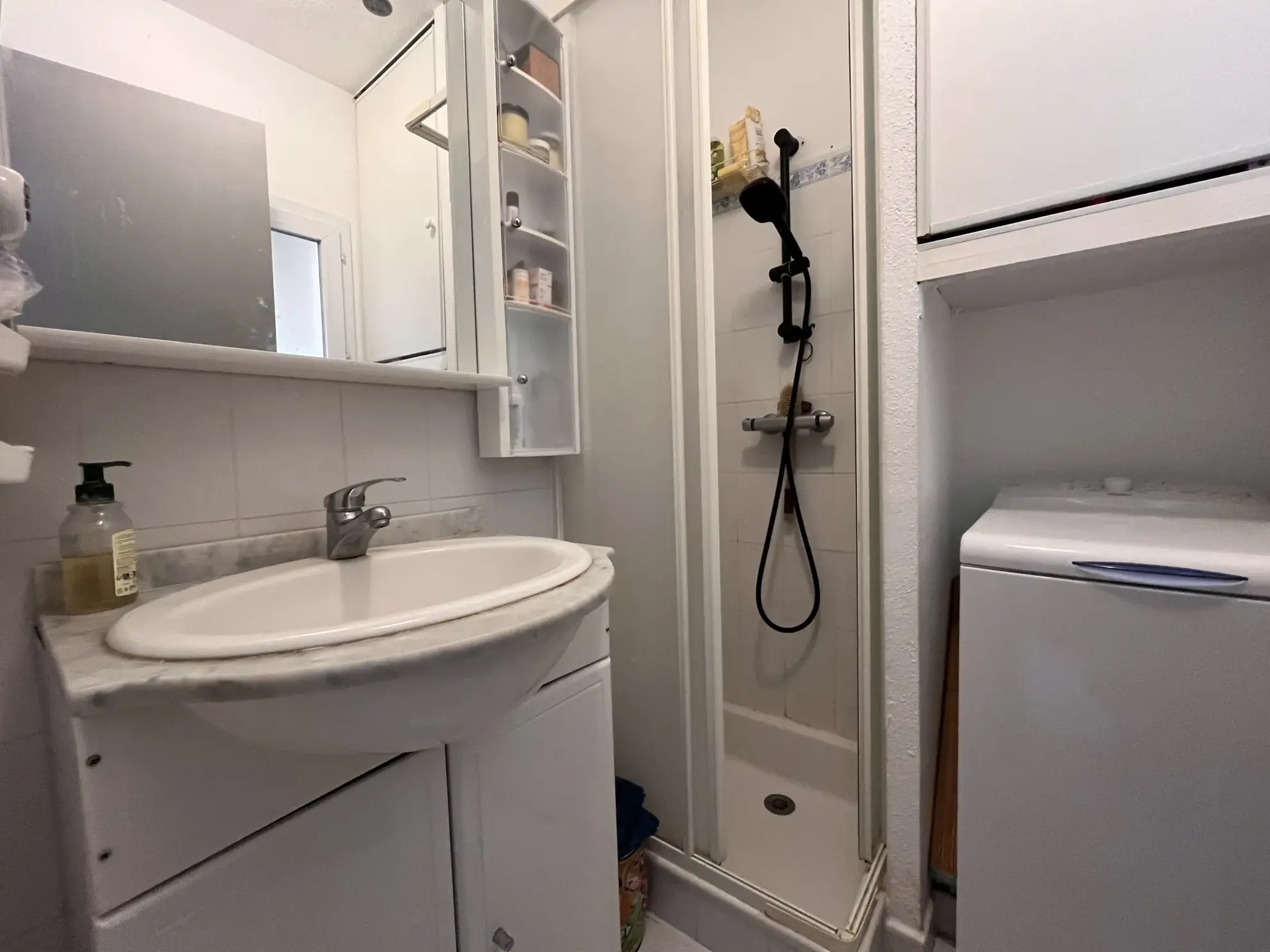 Maison à Frontignan plage avec 2 chambres, terrasse et stationnement privé 