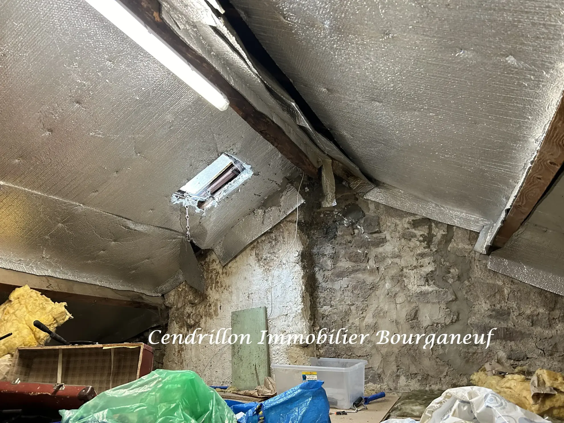 Maison en pierres de 60m² avec 2 chambres à Soubrebost, Creuse 