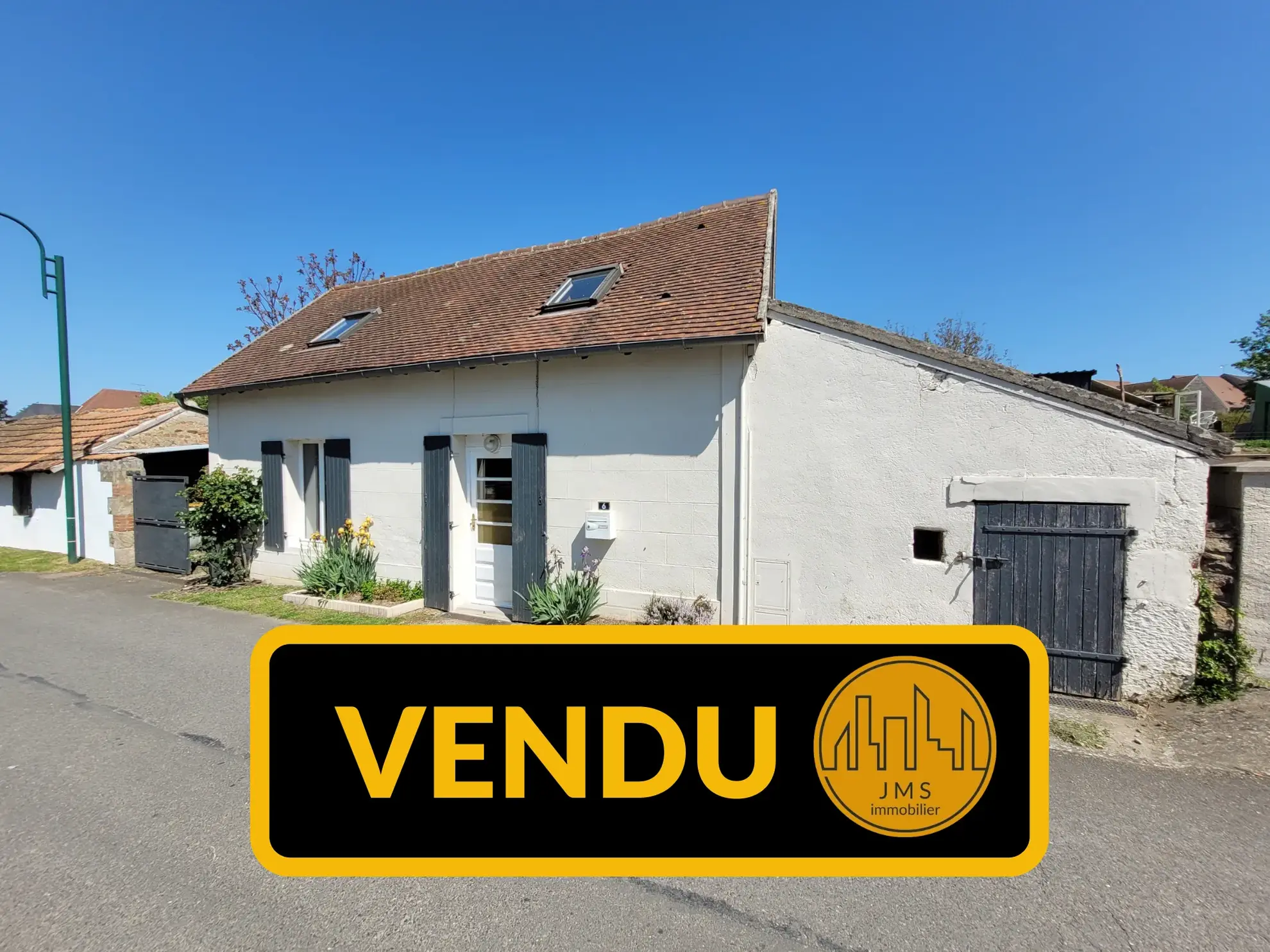 Charmante petite maison à vendre à Le Montet, 2 chambres, investissement ou première acquisition 