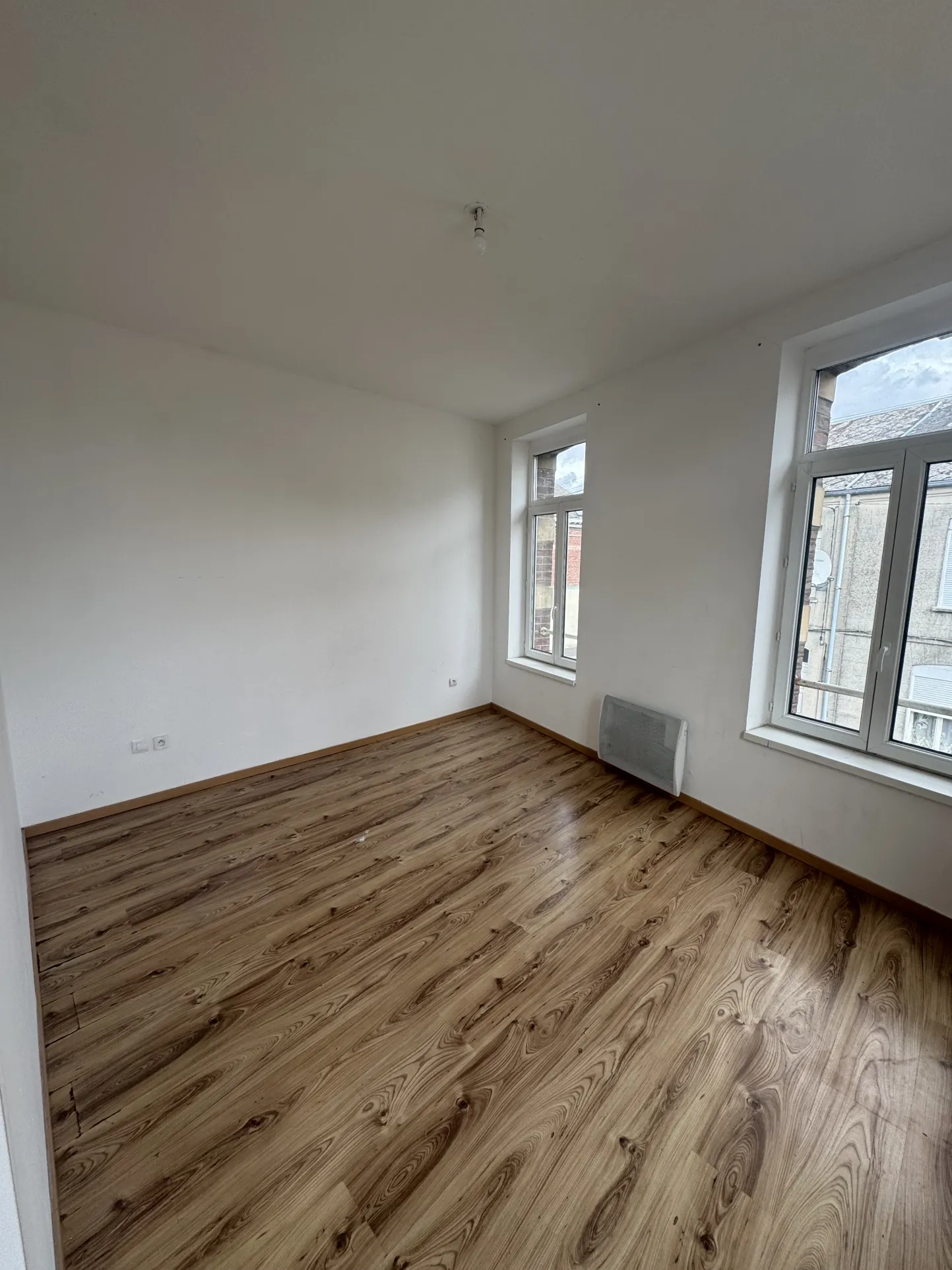 Immeuble de rapport à vendre à Caudry – Opportunité locative et défiscalisation 