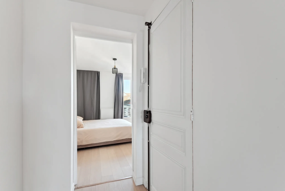 Vente d’un appartement T2 lumineux de 35 m² à Arpajon, centre-ville 