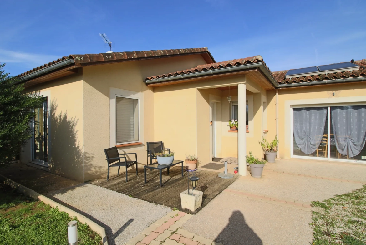 Belle maison avec piscine et grand potentiel à Puy l'Évêque (46700) 