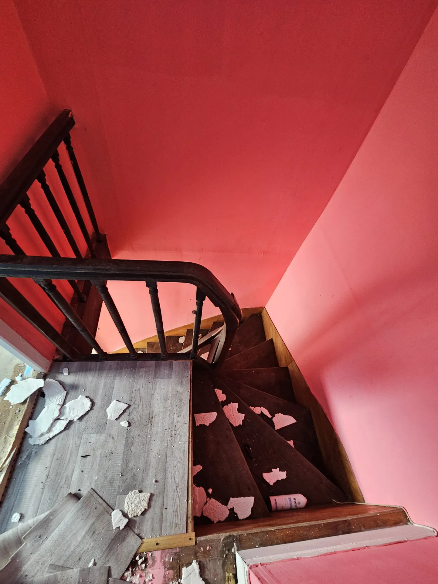 Maison mitoyenne 2 niveaux avec cour à Le Blanc - 93 m² 