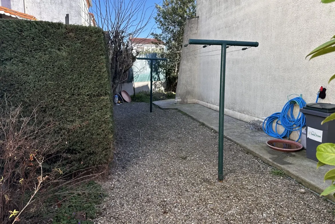 Maison à vendre avec jardin et garage à Carcassonne 