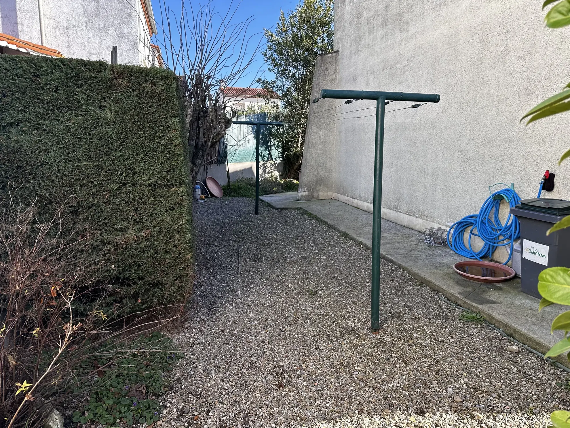 Maison à vendre avec jardin et garage à Carcassonne 