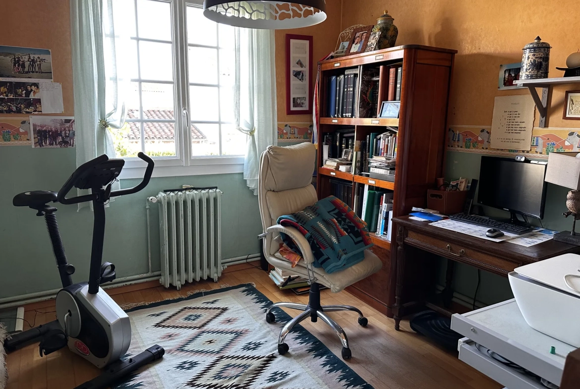 Maison à vendre avec jardin et garage à Carcassonne 