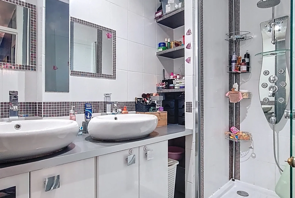 Appartement lumineux de 70 m² à Ezanville avec balcon et parking 
