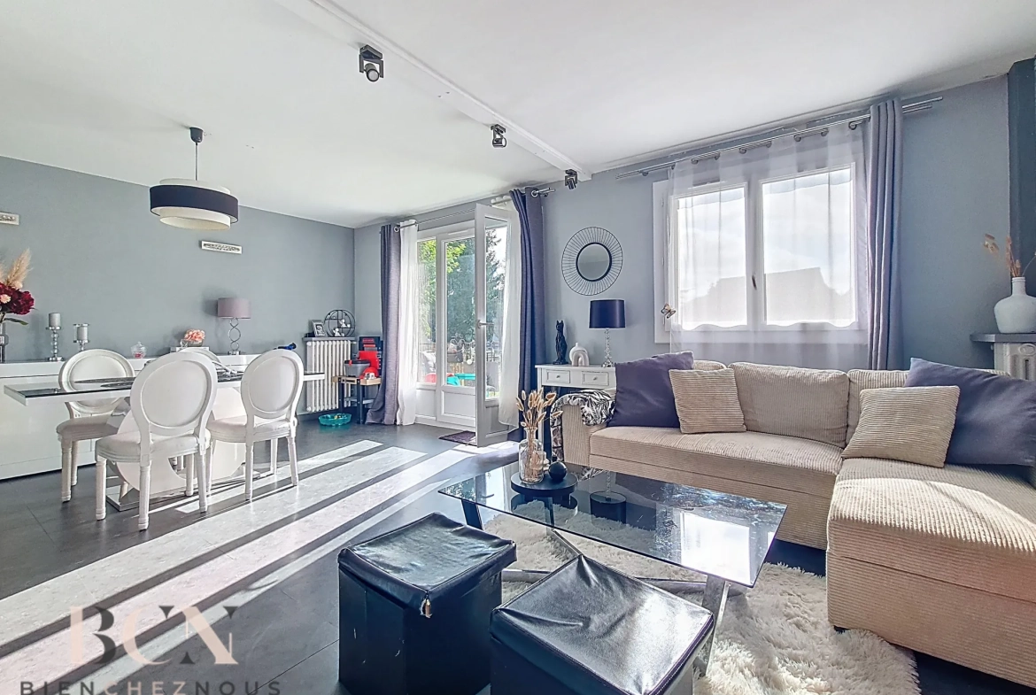 Appartement lumineux de 70 m² à Ezanville avec balcon et parking 