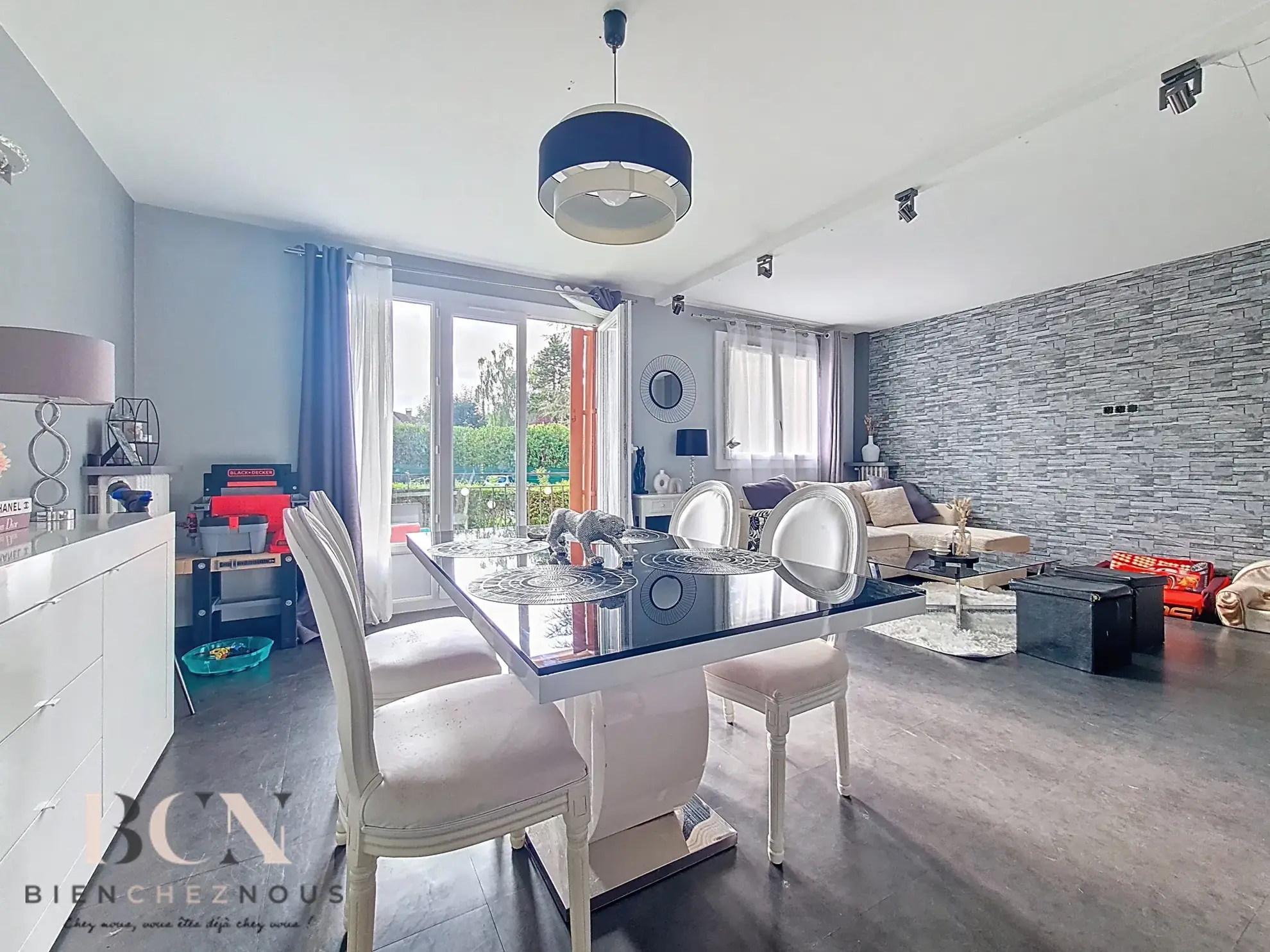 Appartement lumineux de 70 m² à Ezanville avec balcon et parking 