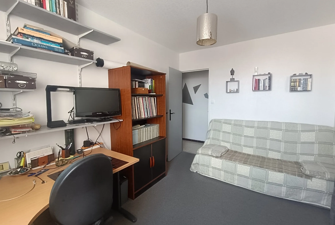 Appartement 3 pièces avec garage et cave au centre du Chambon-Feugerolles 
