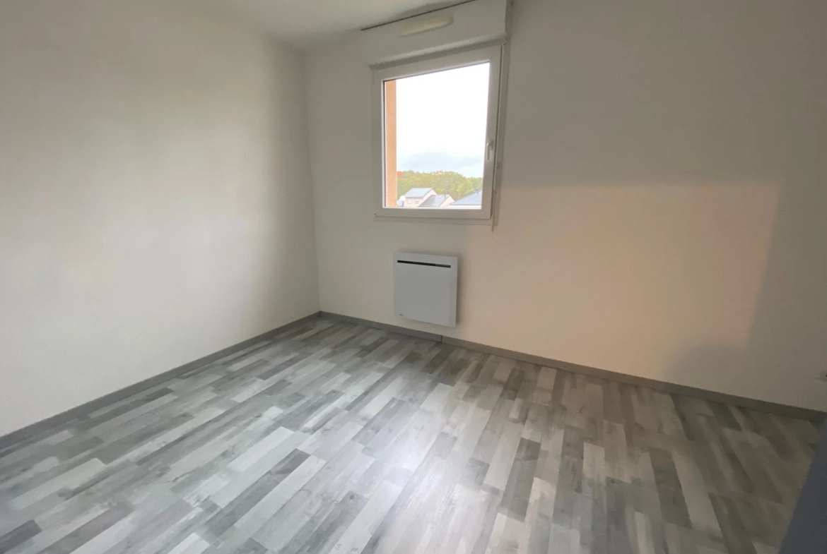 Appartement F2 rénové à vendre à Creutzwald avec parking et bonne rentabilité 