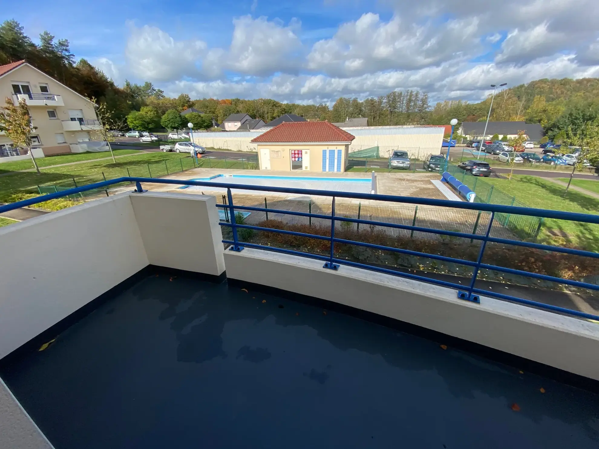 Appartement F2 rénové à vendre à Creutzwald avec parking et bonne rentabilité 