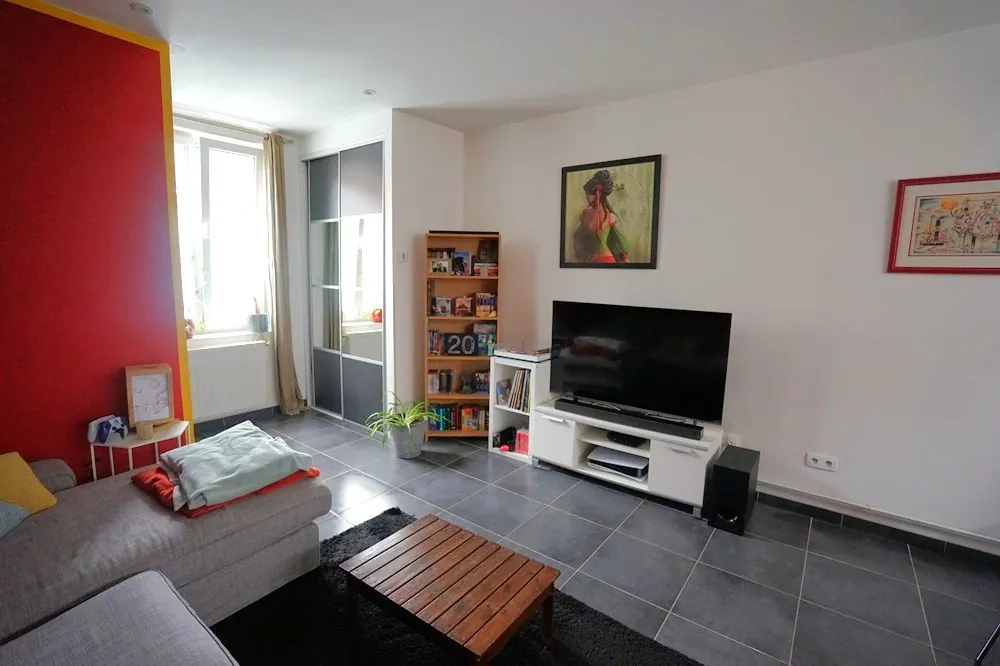 Maison ancienne de 90 m² à La Madeleine, proche centre et commodités 