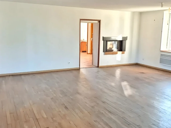 Maison familiale de 150 m² à vendre à Vellexon-Queutrey-Et-Vaudey