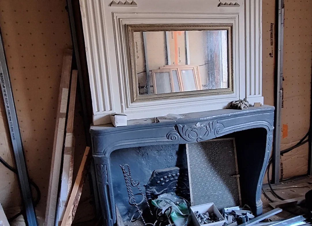 Immeuble à Thiers de 140 m² avec local commercial loué – Investissement rentable 