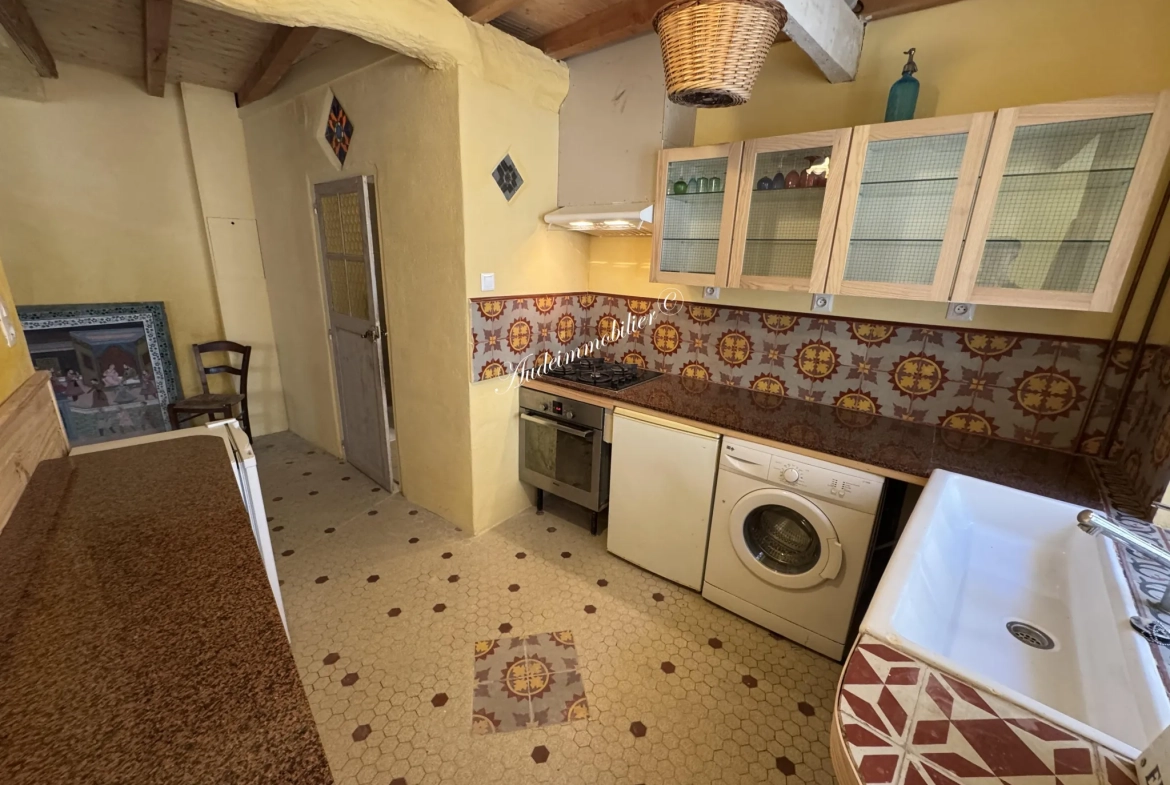 Maison de village rénovée avec cave viticole proche de Limoux 