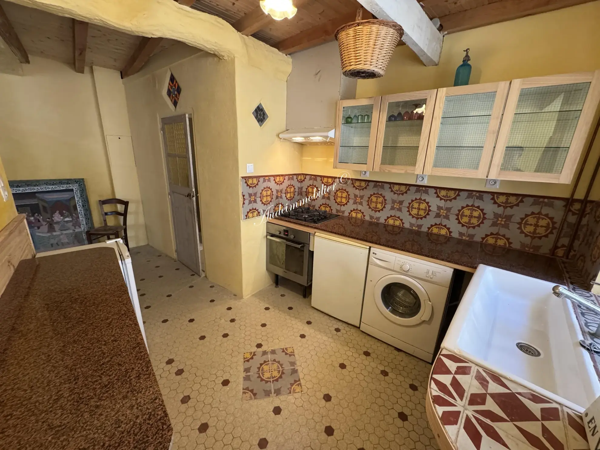 Maison de village rénovée avec cave viticole proche de Limoux 