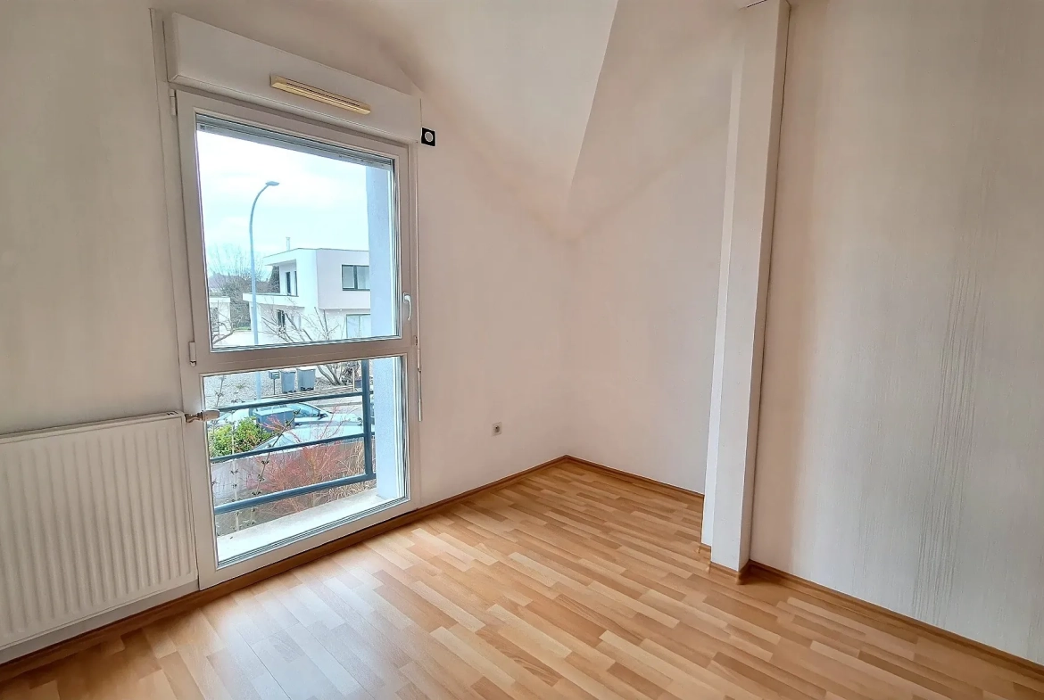 A vendre duplex avec jardin et garage à Morschwiller le Bas 