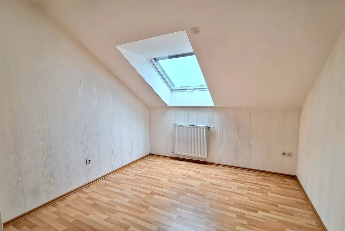 A vendre duplex avec jardin et garage à Morschwiller le Bas 