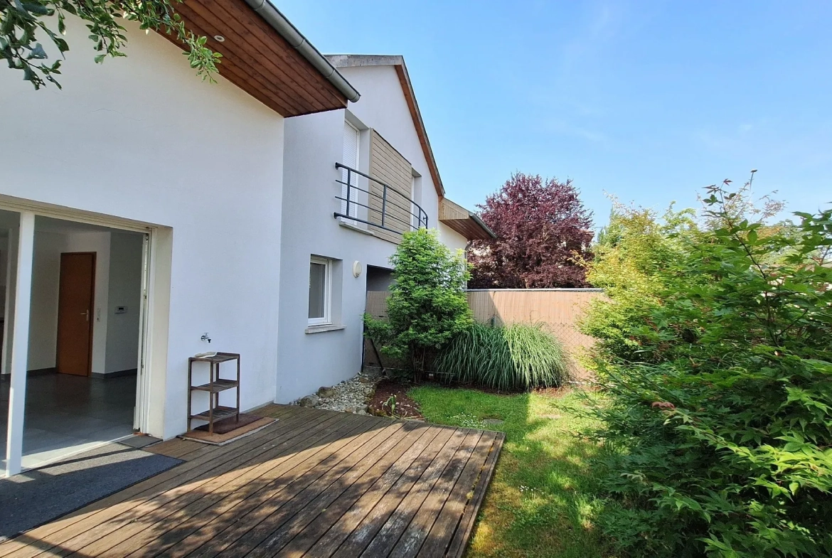 A vendre duplex avec jardin et garage à Morschwiller le Bas 