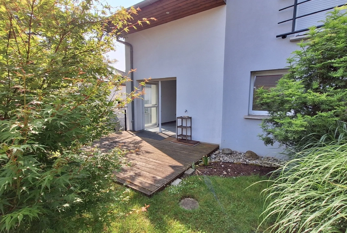 A vendre duplex avec jardin et garage à Morschwiller le Bas 