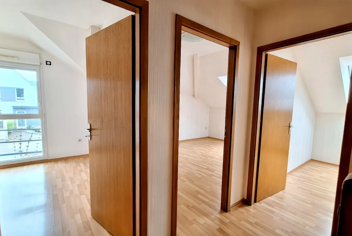A vendre duplex avec jardin et garage à Morschwiller le Bas 