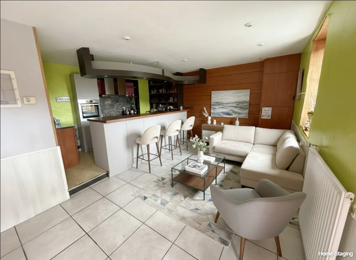 Maison à vendre à Saint Derrien, 5 pièces, 155 m² avec dépendance et vue nature 