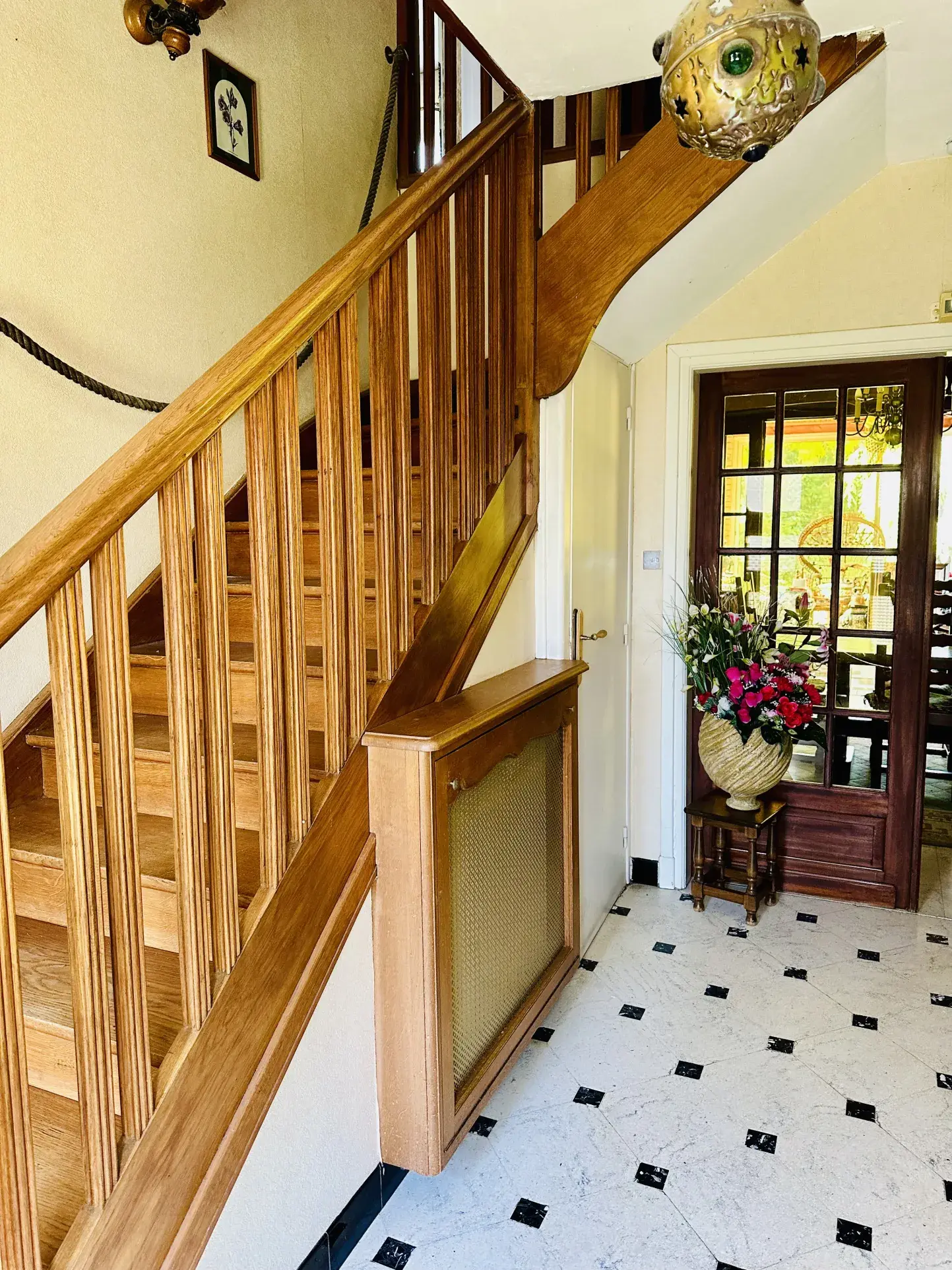 Belle maison familiale à Caudry avec 5 chambres, jardin et grand potentiel de rénovation 