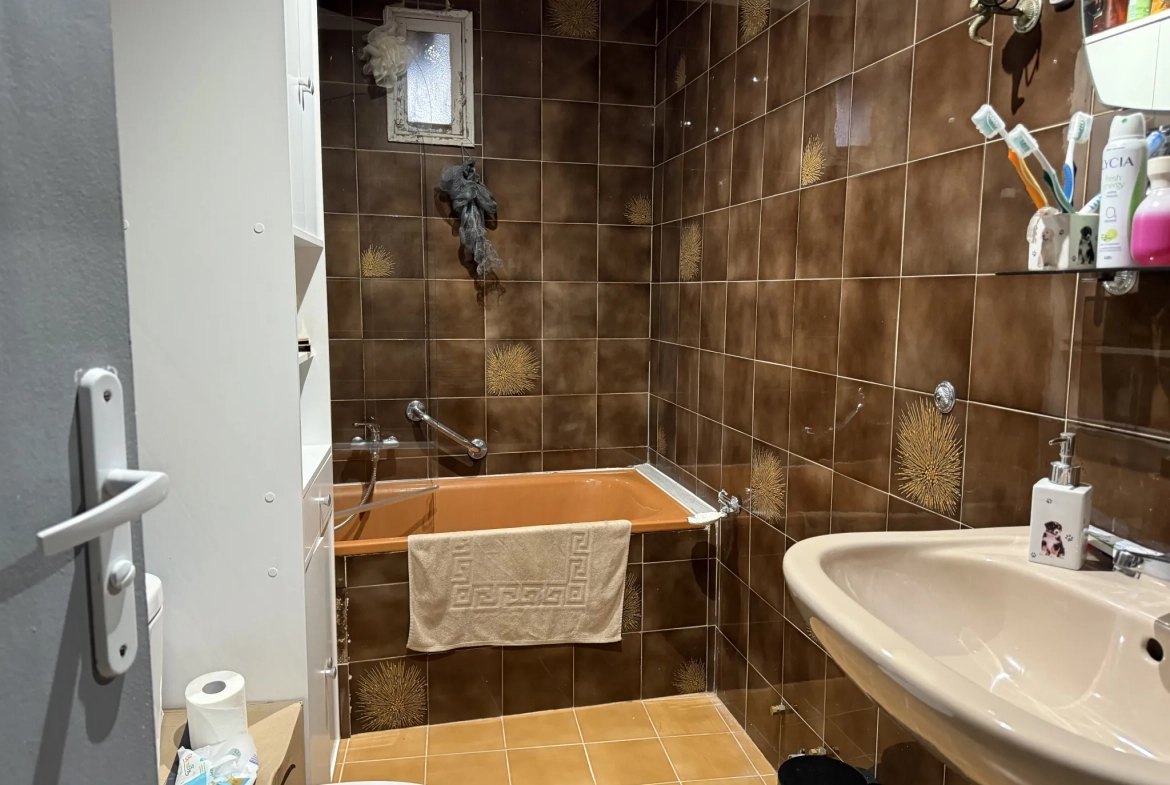 Appartement 2 chambres avec Balcon à Sospel – Investissement locatif 