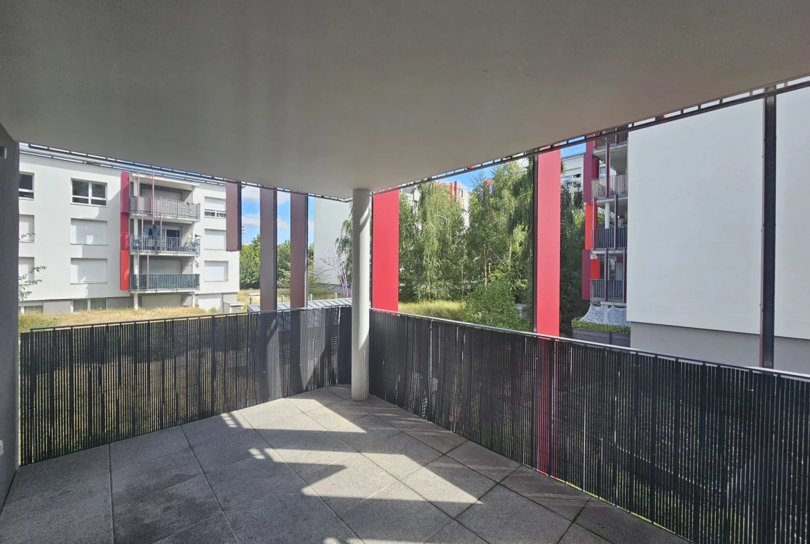 Appartement 4 pièces récent avec balcon et parking à Clermont-Ferrand 