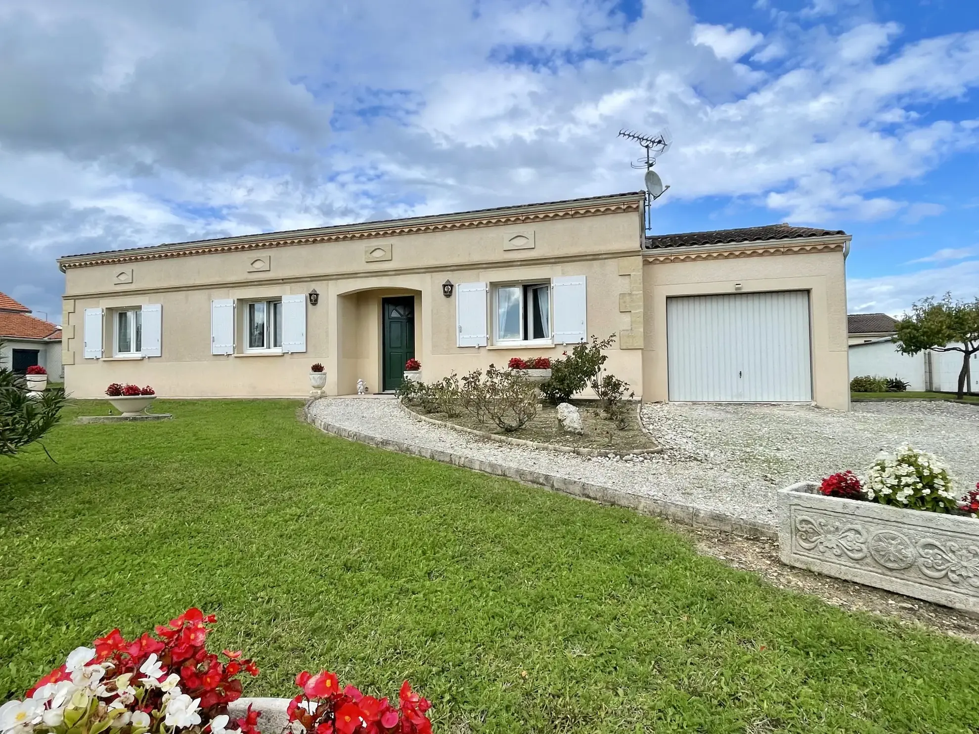Maison de plain-pied à vendre à Libourne, idéal pour investissement ou résidence principale 