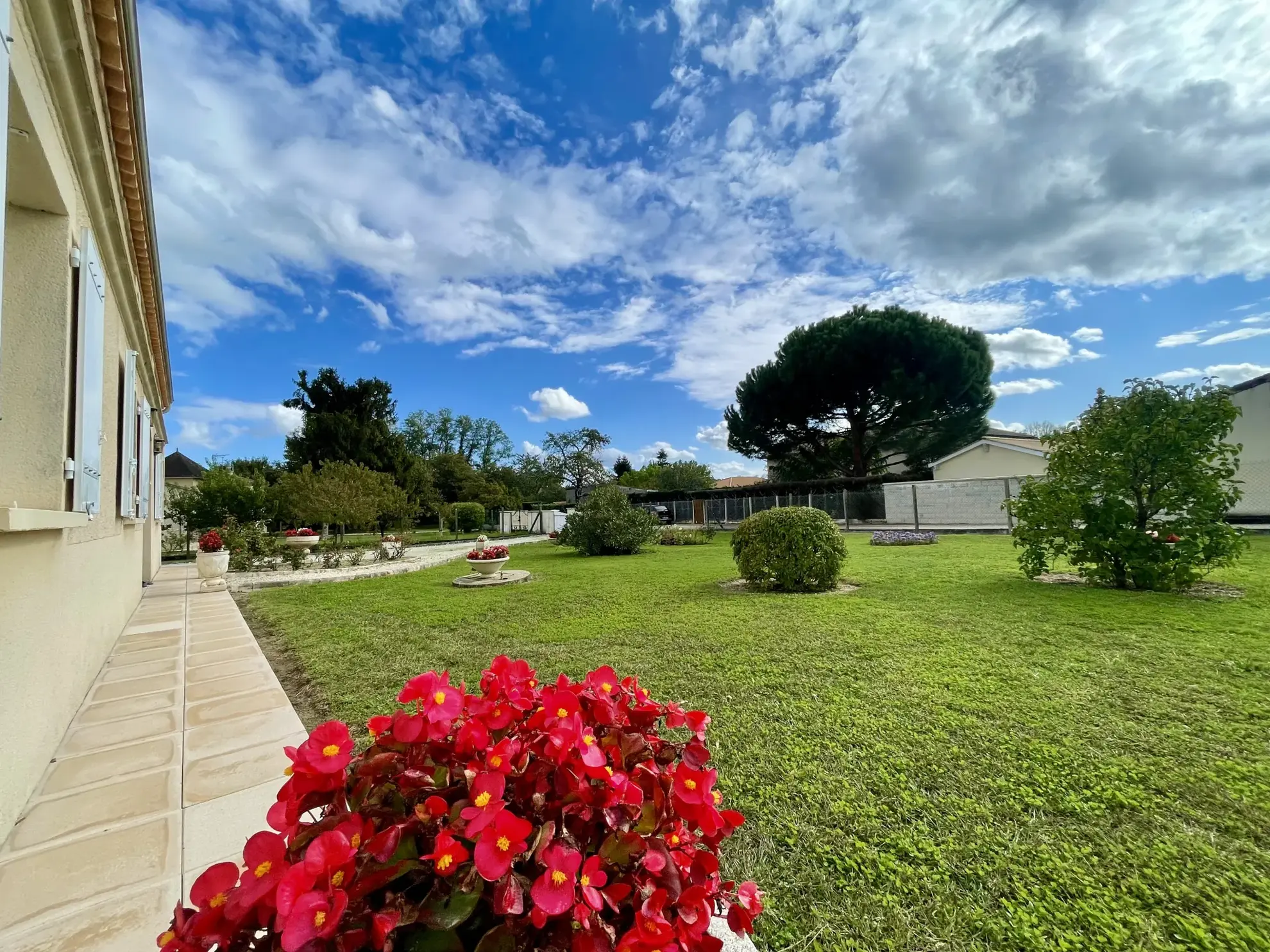Maison de plain-pied à vendre à Libourne, idéal pour investissement ou résidence principale 