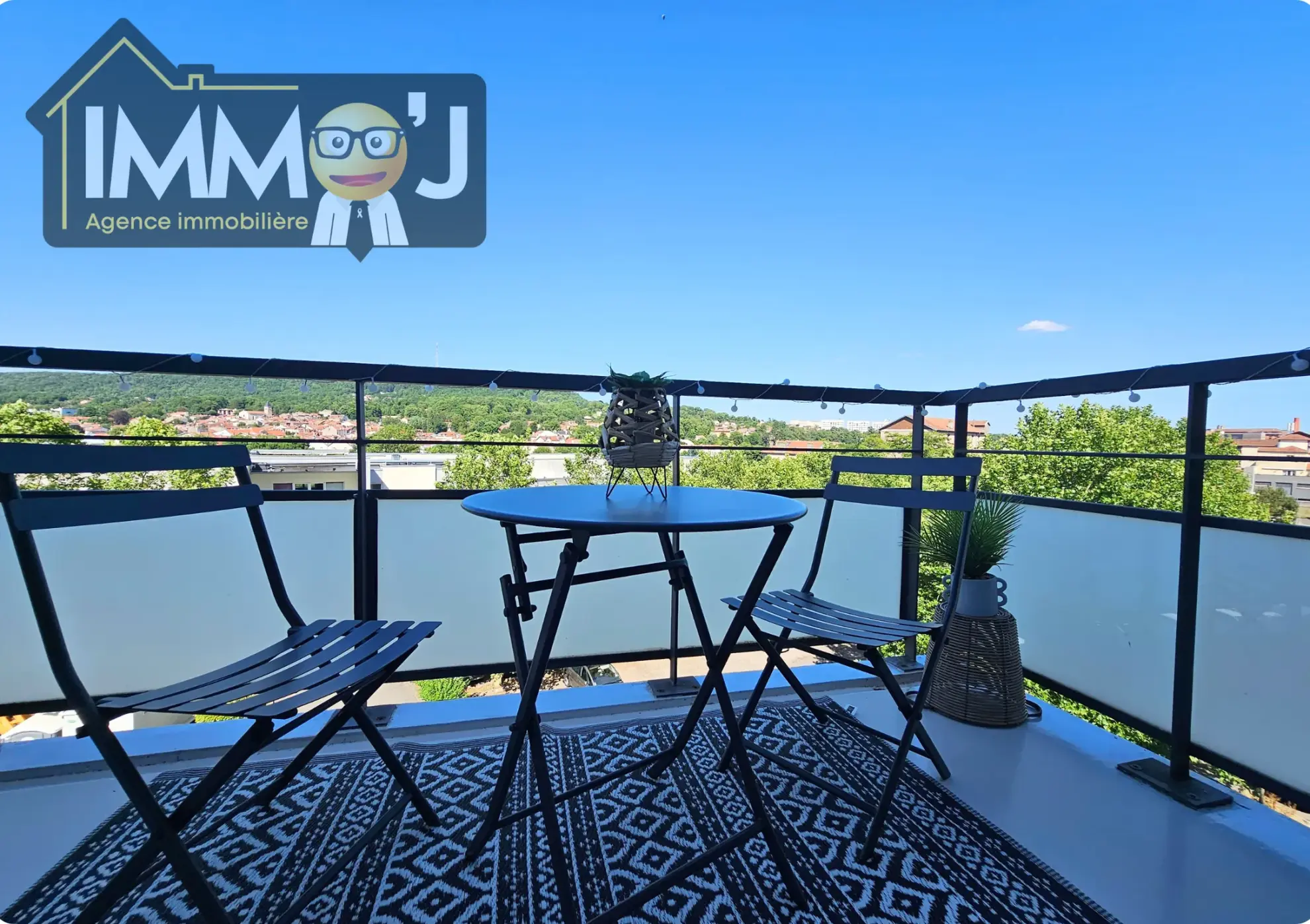 Bel appartement 2 pièces avec terrasse à Nancy proche centre-ville 