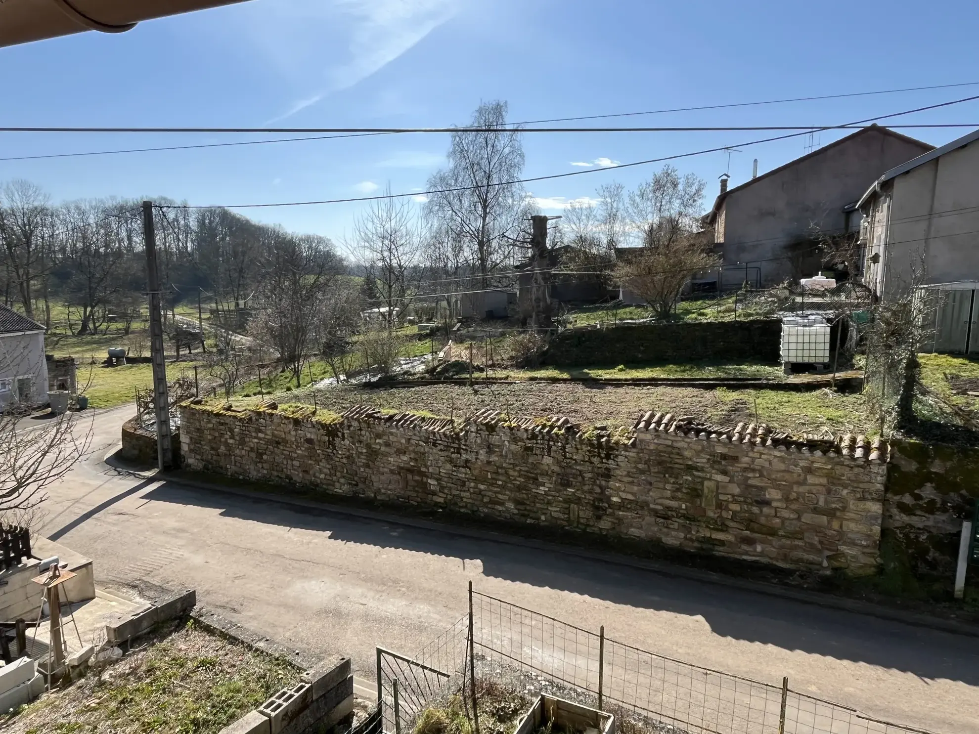 À vendre maison authentique de 156 m² à Colombey-les-Choiseul avec terrasse et volumes généreux 