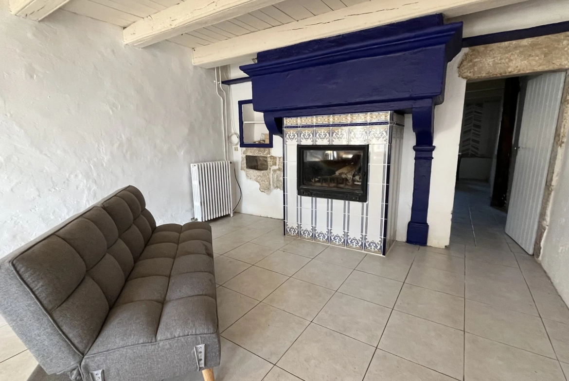 À vendre maison authentique de 156 m² à Colombey-les-Choiseul avec terrasse et volumes généreux 