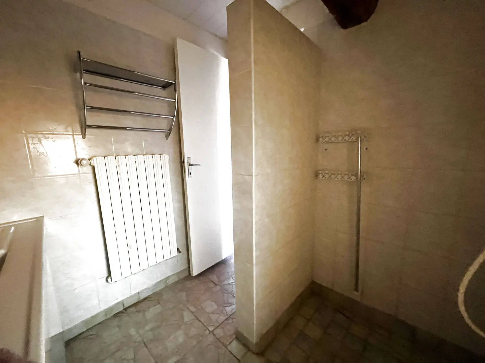 À vendre maison authentique de 156 m² à Colombey-les-Choiseul avec terrasse et volumes généreux 