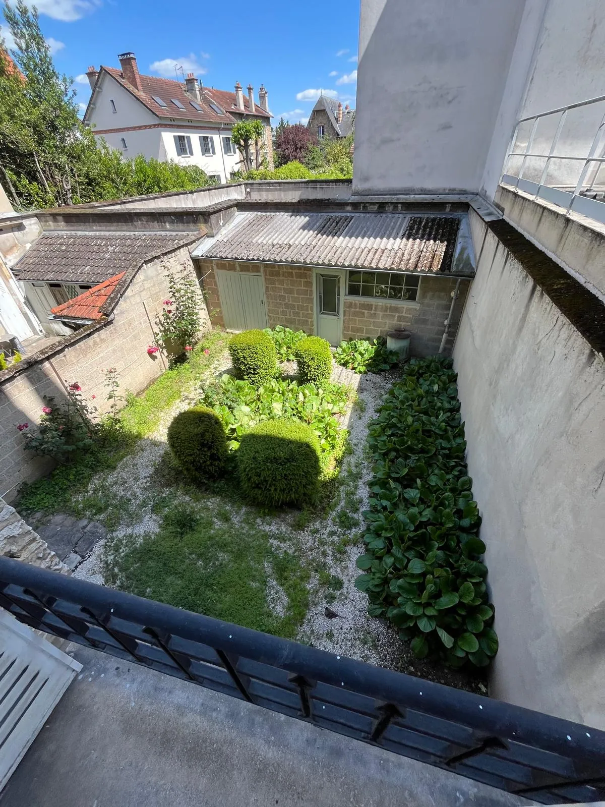 Appartement de charme avec jardin à Melun – Proche gare 