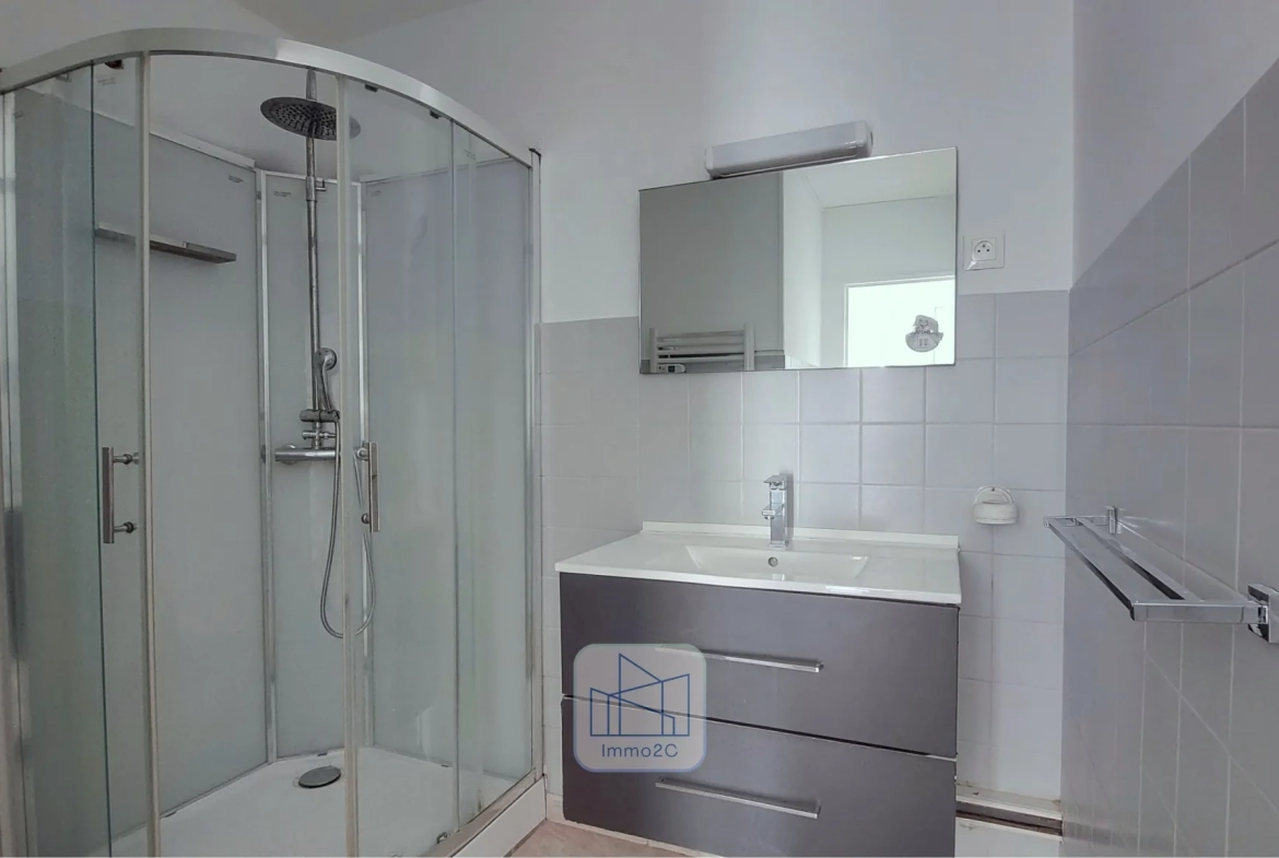 Appartement T3 lumineux de 66 m² à Nantes avec vue sud 