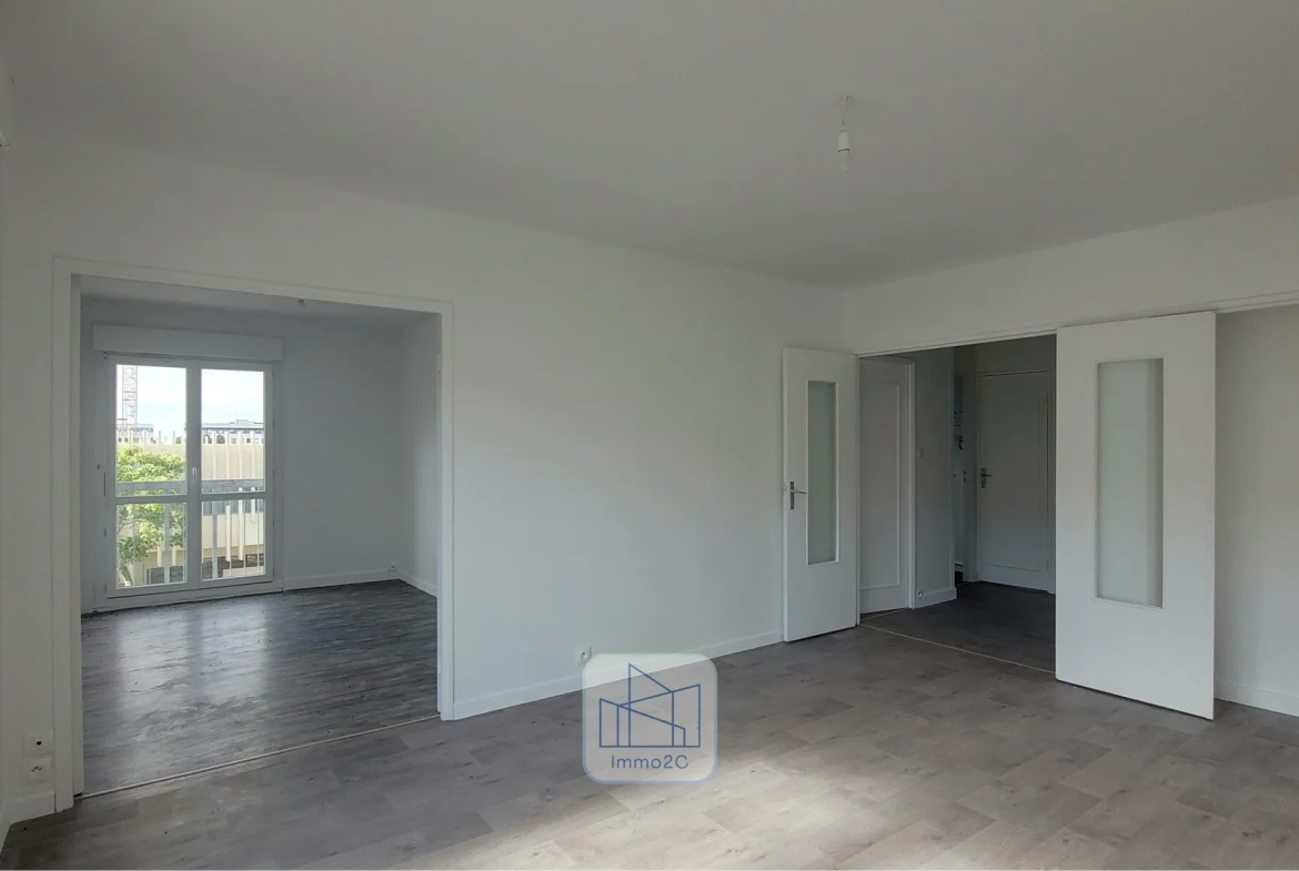 Appartement T3 lumineux de 66 m² à Nantes avec vue sud 