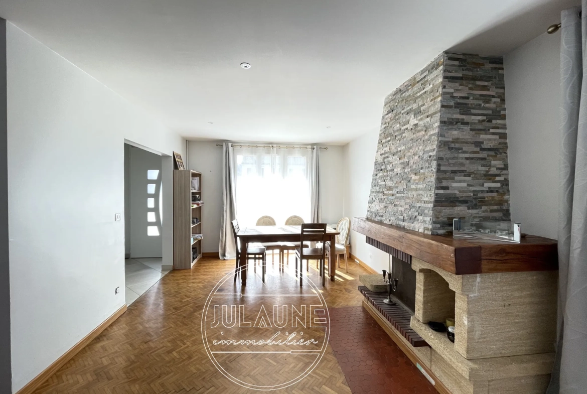 Magnifique maison de 152 m² à Limoges proche de la clinique CHENIEUX 