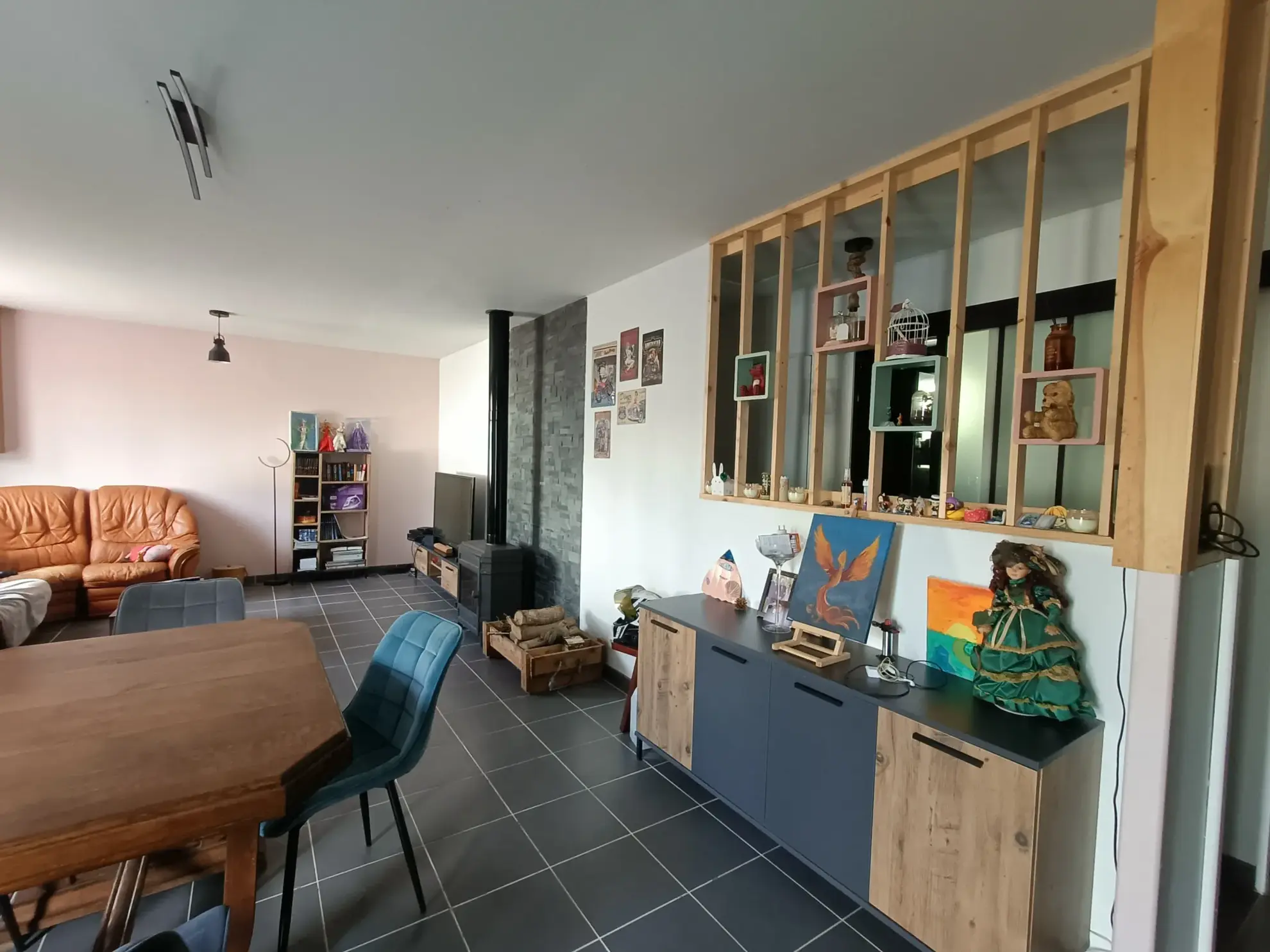 Maison à vendre à Benon - La Grenouillère, living lumineux avec jardin et garage 