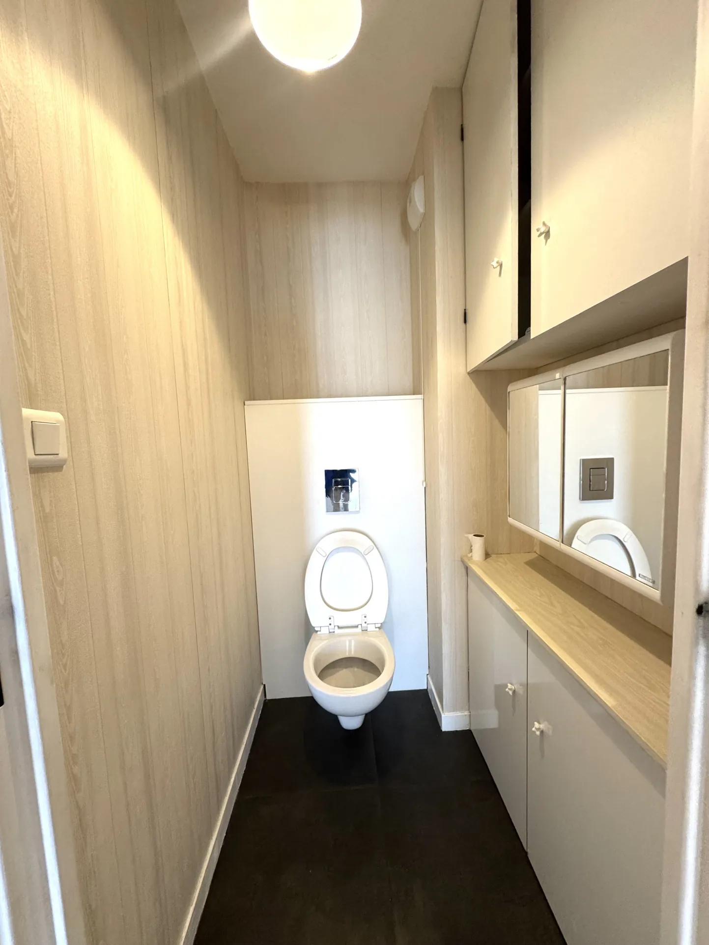 Appartement F4 avec balcon, cave et parking à Saint-Étienne Villeboeuf le Haut 