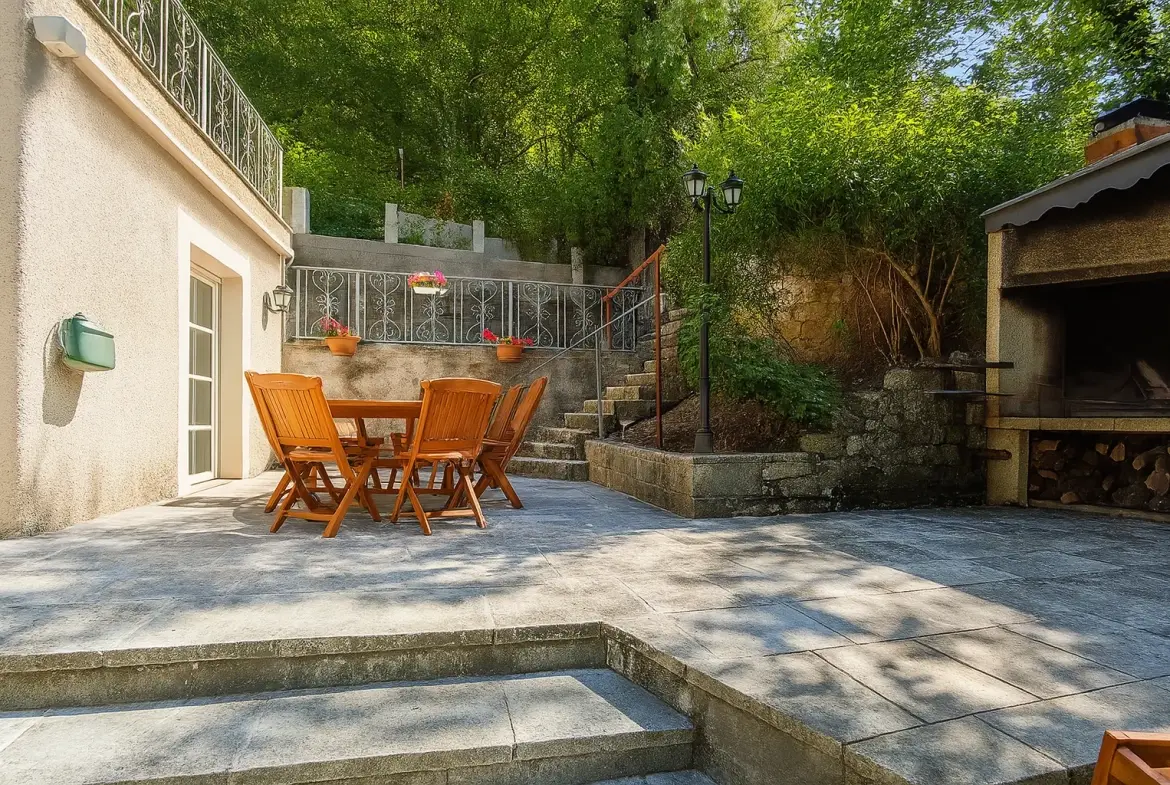 Maison de 170 m² avec 4 chambres et terrasse à Saint Mihiel 