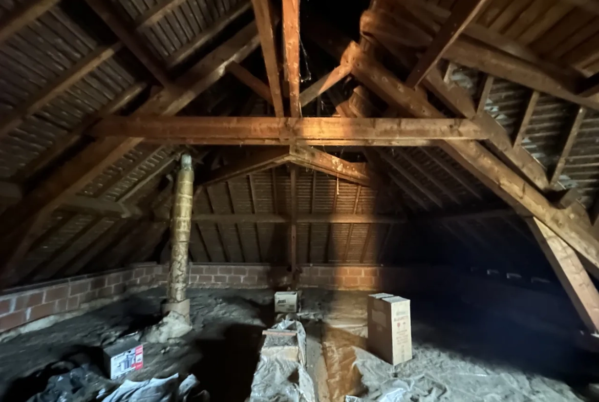 Maison avec sous-sol, garage et terrain à Marcigny - Construction de 1973 