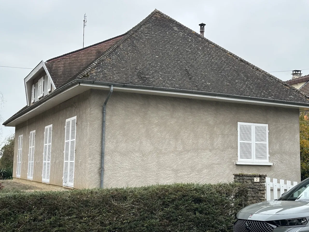 Maison avec sous-sol, garage et terrain à Marcigny - Construction de 1973 