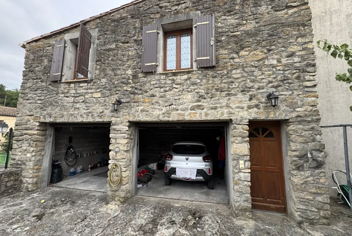 Maison spacieuse avec jardin, garage et appartement à Couiza dans l'Aude 
