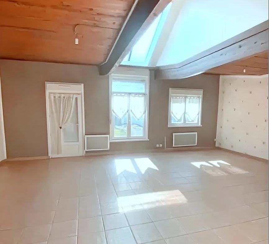 Maison 3 chambres avec garage et terrain à Rousies près de Maubeuge 