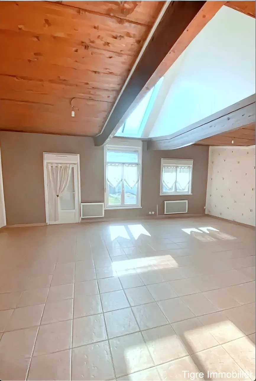 Maison 3 chambres avec garage et terrain à Rousies près de Maubeuge 
